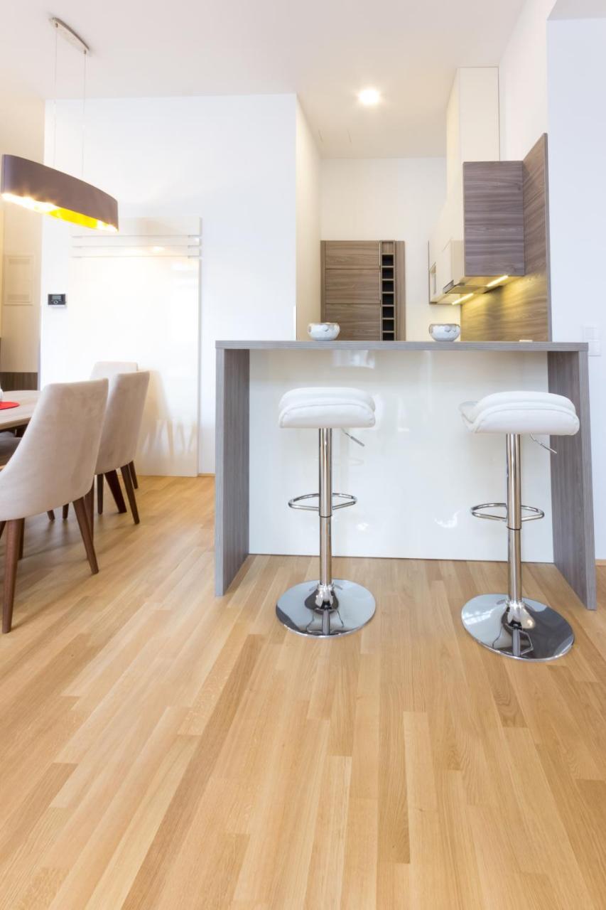 Debo Apartments Naehe Westbahnhof - Contactless Check In Viena Exterior foto