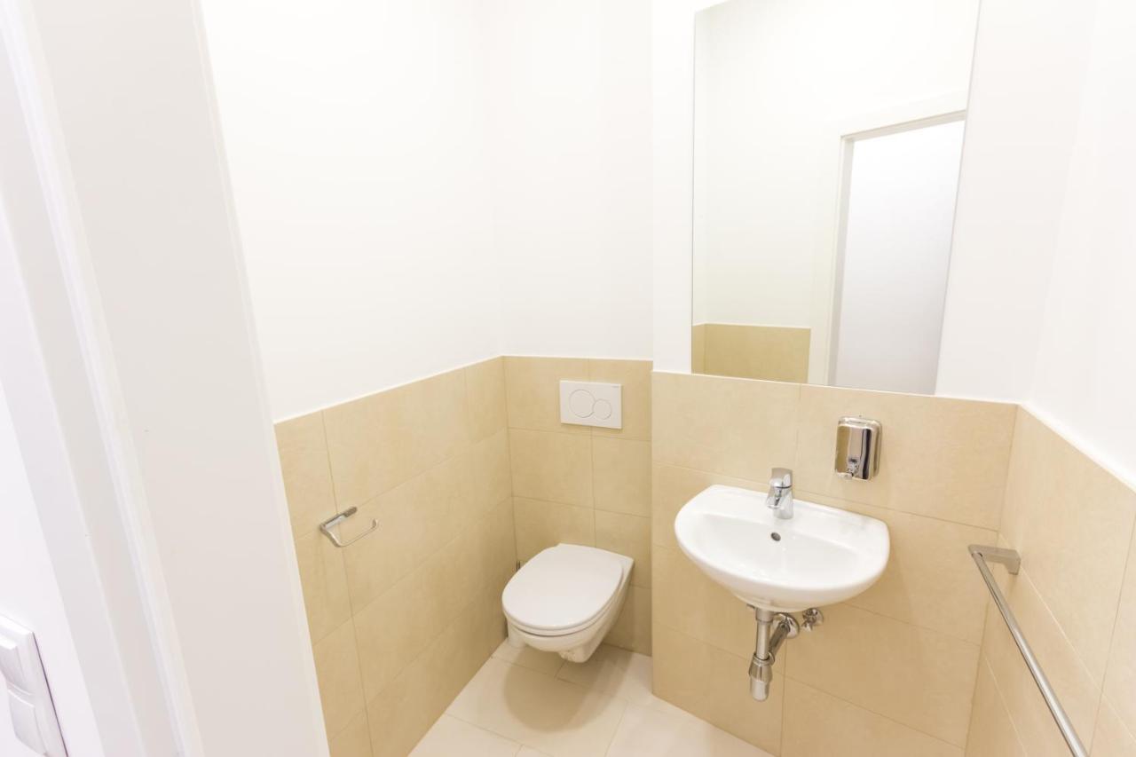 Debo Apartments Naehe Westbahnhof - Contactless Check In Viena Exterior foto
